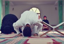 Woman Giving Friday Khutbah and Leading Prayer Allowed