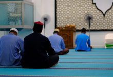 Precious Advice To Offer Prayer (Salah) Consistently