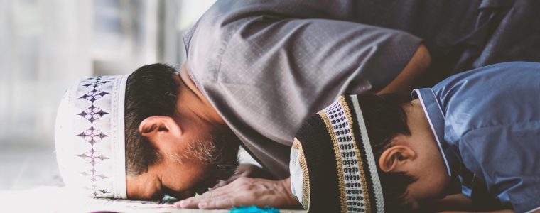 When Is It Obligatory for Children to Pray (Make Salah)?
