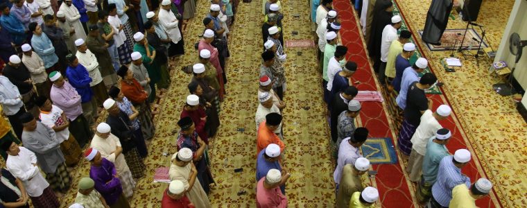 What Is the Most Correct Number of Rakahs in Tarawih Prayer?