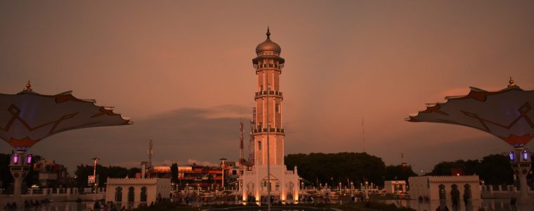 What Should a Woman Do If Her Menses Ends Before Fajr in Ramadan?